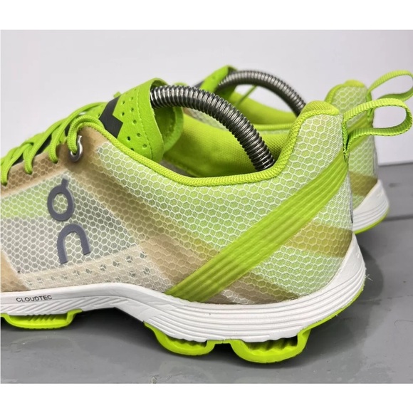 On Cloud Cloudracer Women’s 10.5 Running Shoes Cloudtec NO INSOLES Lime/Silver - Picture 7 of 16